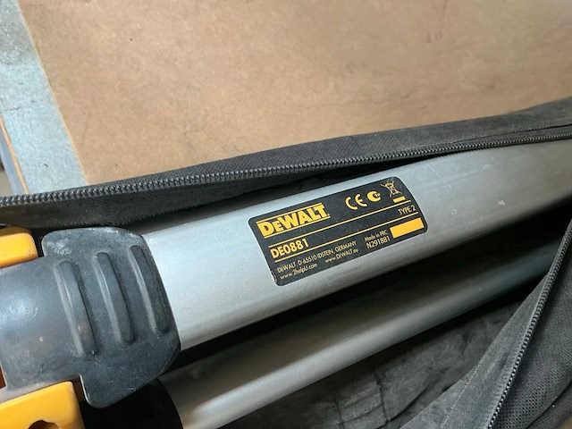 Dewalt de0881 statief (2x) - afbeelding 4 van  4