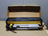 Dewalt de0881t-xj compact laserstatief - afbeelding 2 van  2