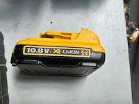 Dewalt de0892g laserdetctor - afbeelding 10 van  11