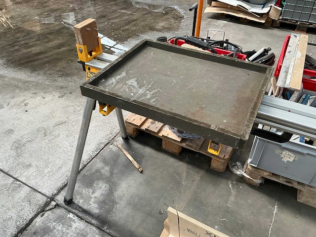 Dewalt de7023 type 3 onderstel voor cirkelzaagmachine - afbeelding 3 van  5