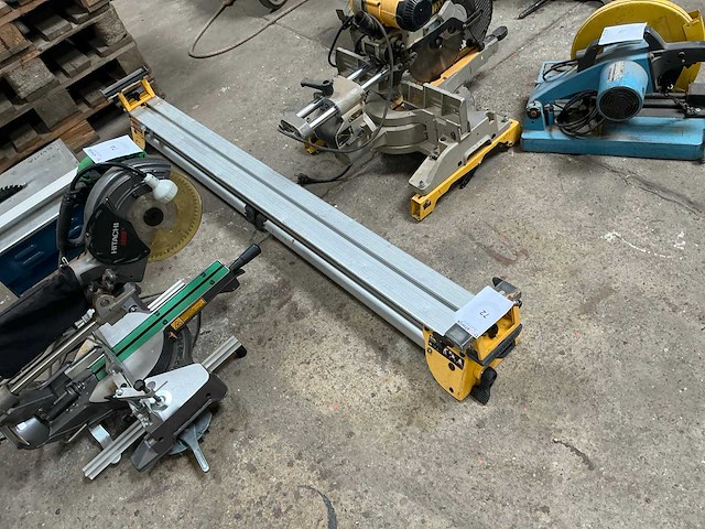 Dewalt de7023 - afbeelding 1 van  4