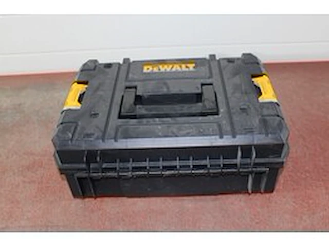 Dewalt dpn1664pp-tstak afwerktacker + brads - afbeelding 1 van  3