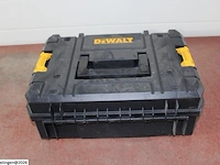 Dewalt dpn1664pp-tstak afwerktacker + brads - afbeelding 2 van  3
