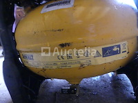 Dewalt draagbare batterijcompressor dcc1054 snoerloos - afbeelding 3 van  8