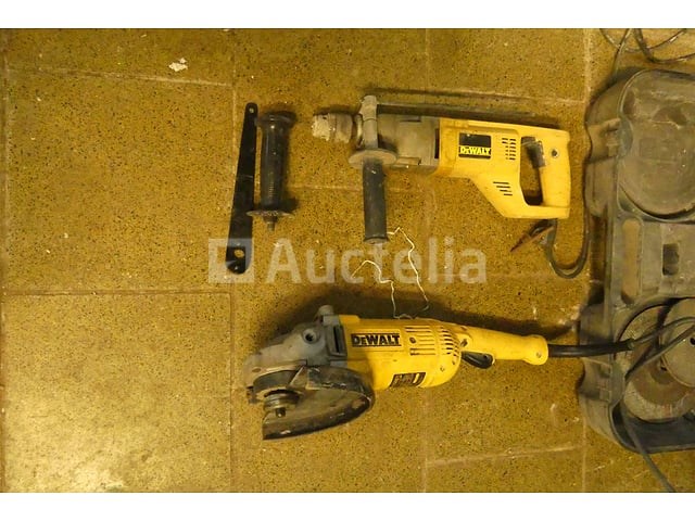 Dewalt draagbare elektrische apparaten - afbeelding 8 van  11