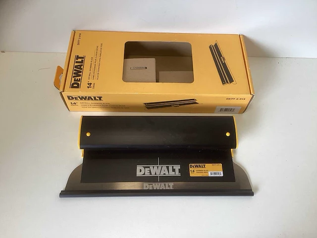 Dewalt drywall spachtelmes 14” / 356mm - afbeelding 4 van  4
