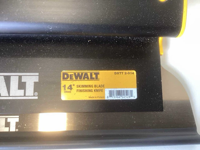 Dewalt drywall spachtelmes 14” / 356mm - afbeelding 6 van  7