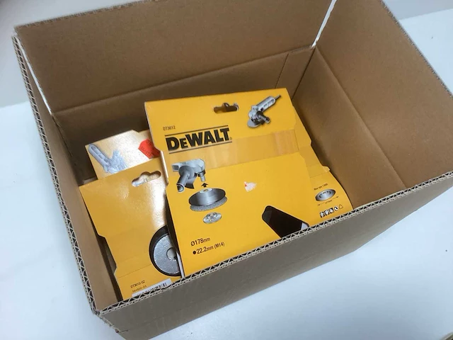 Dewalt dt3612 steunschijven - doos met diverse maten - afbeelding 3 van  4