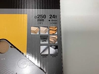 Dewalt dt4311 extreme workshop cirkelzaagblad 250mm - 24t - afbeelding 2 van  7