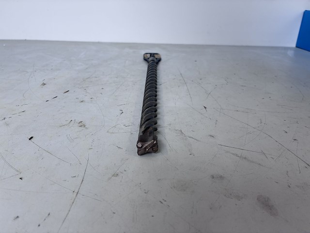 Dewalt dt9687-qz sds-plus drill bit 4c 22x400x450mm - afbeelding 2 van  4