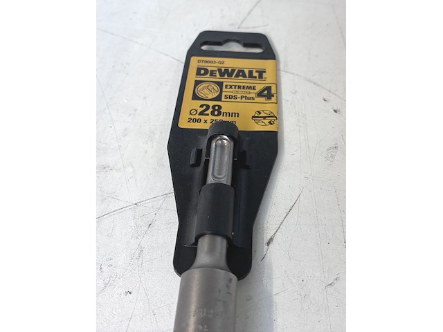 Dewalt dt9693-qz 4-tands boor sds-plus 4c 28x200x250mm - afbeelding 2 van  3