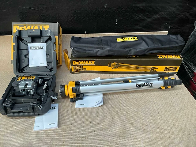 Dewalt dw089 bouwlaser - afbeelding 1 van  5