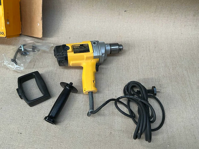 Dewalt dw130-qs boorhamer - afbeelding 1 van  5