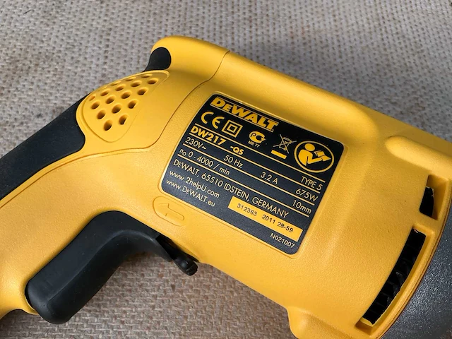 Dewalt dw217 boormachine - afbeelding 4 van  5