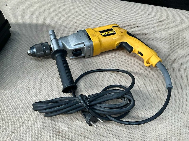 Dewalt dw233 boormachine - afbeelding 1 van  5