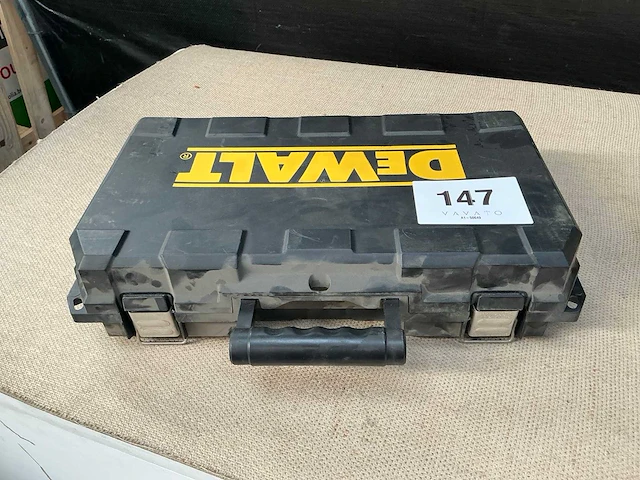 Dewalt dw233 boormachine - afbeelding 3 van  5