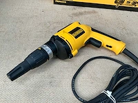 Dewalt dw274k schroefboormachine voor gipskarton - afbeelding 2 van  5