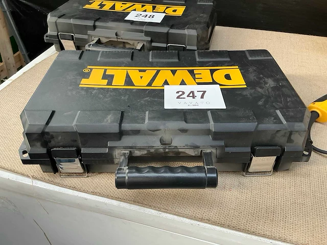 Dewalt dw274k schroefboormachine voor gipskarton - afbeelding 5 van  5