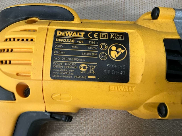 Dewalt dw304pk / dwd530 reciperozaag en boormachine - afbeelding 4 van  7