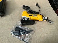 Dewalt dw343 decoupeerzaag - afbeelding 3 van  4