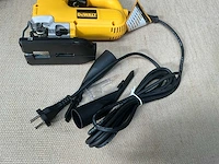 Dewalt dw343 decoupeerzaag - afbeelding 3 van  3