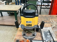 Dewalt dw625e bovenfrees en toebehoren - afbeelding 3 van  6