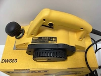 Dewalt dw680 schaafmachine - 600w - 230v - afbeelding 4 van  7