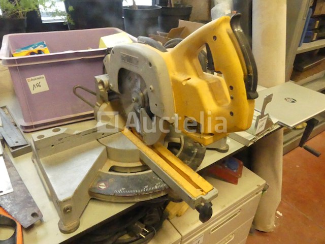 Dewalt dw707 cirkelzaag - afbeelding 4 van  8