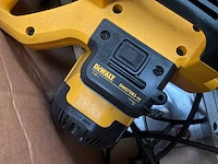Dewalt dw713 afkortcirkelzaagmachine - afbeelding 5 van  7