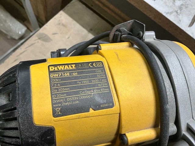 Dewalt dw716e-qs afkortcirkelzaagmachine - afbeelding 5 van  5