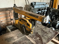 Dewalt dw721 radiaalafkortzaagmachine - afbeelding 2 van  5