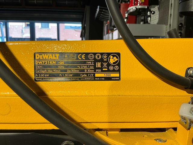 Dewalt dw721kn met opzet tafel afkortcirkelzaagmachine - afbeelding 7 van  11