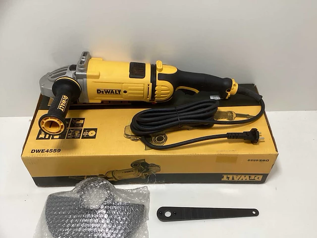 Dewalt dwe 4559 grote haakse slijper - 2400w - 230mm - afbeelding 2 van  9
