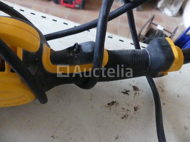 Dewalt dwe 4559 slijpmachine - afbeelding 4 van  4
