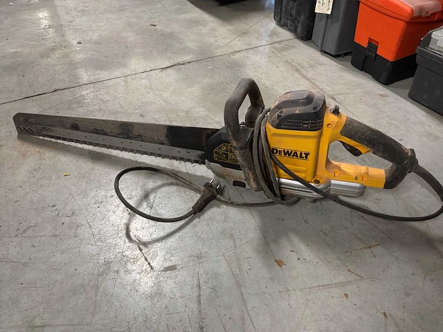 Dewalt dwe397 alligatorzaag - afbeelding 1 van  7