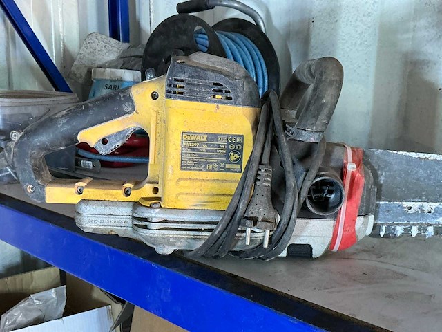 Dewalt dwe397-qs alligatorzaag - afbeelding 4 van  5