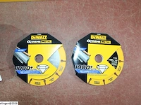 Dewalt dwe4207-qs haakse slijper + 2x dt40252 slijpschijf - afbeelding 5 van  5