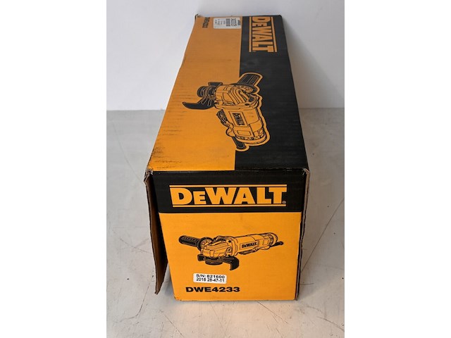 Dewalt dwe4233-qs slijptol - afbeelding 2 van  7