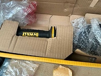 Dewalt dwe4579 haakse slijper - afbeelding 6 van  6