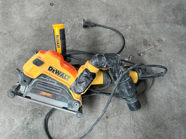 Dewalt dwe46225 sleuvenslijpmachine - afbeelding 2 van  3