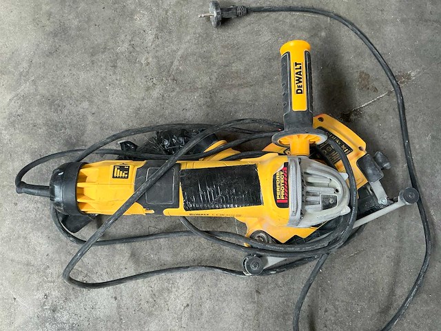 Dewalt dwe46225 sleuvenslijpmachine - afbeelding 3 van  3