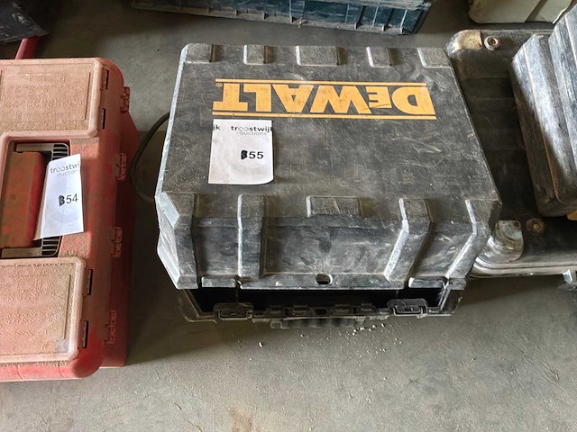 Dewalt dwe576 afkortzaag - afbeelding 4 van  4
