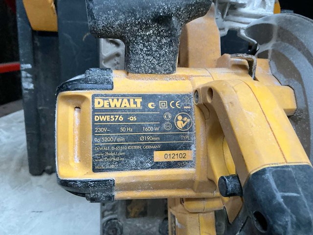 Dewalt dwe576 cirkelzaagmachine - afbeelding 3 van  5