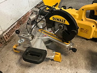 Dewalt dws774 afkortzaag - afbeelding 2 van  8