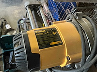 Dewalt dws780 afkortcirkelzaagmachine - afbeelding 5 van  7