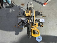 Dewalt dws780 afkortzaag - afbeelding 4 van  5