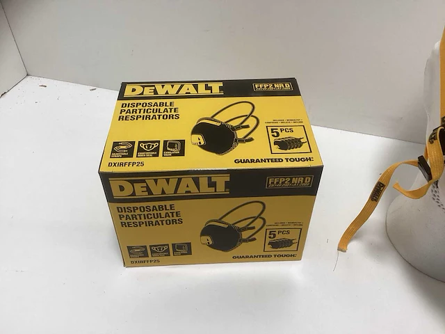 Dewalt dxir1hmmp3 stofmasker / halfgelaatsmasker p3 r - maat m (250x) - afbeelding 2 van  4