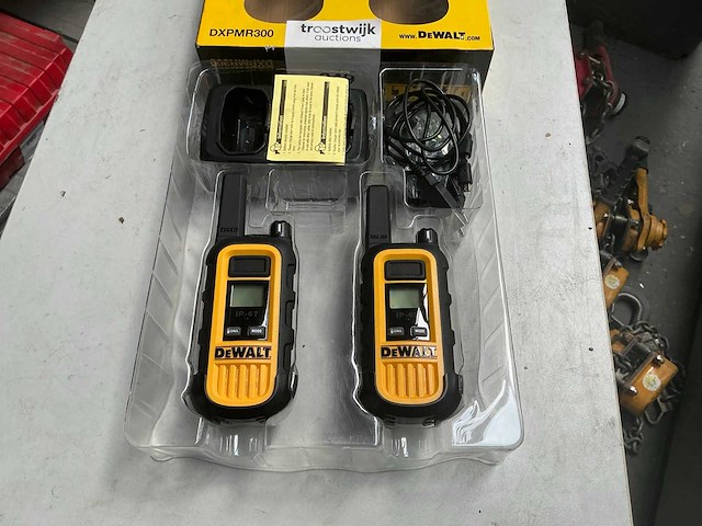 Dewalt dxpmr300 walkie-talkie - afbeelding 2 van  7