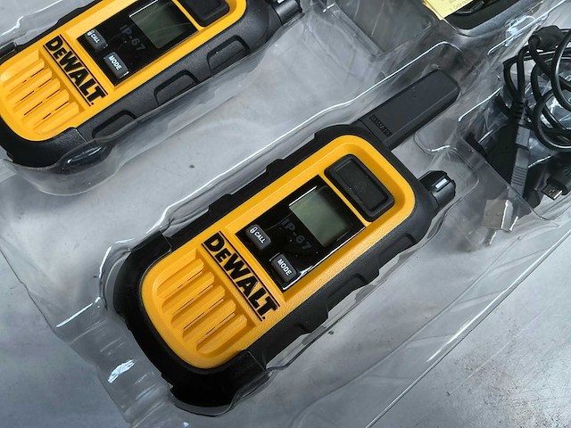Dewalt dxpmr300 walkie-talkie - afbeelding 3 van  7