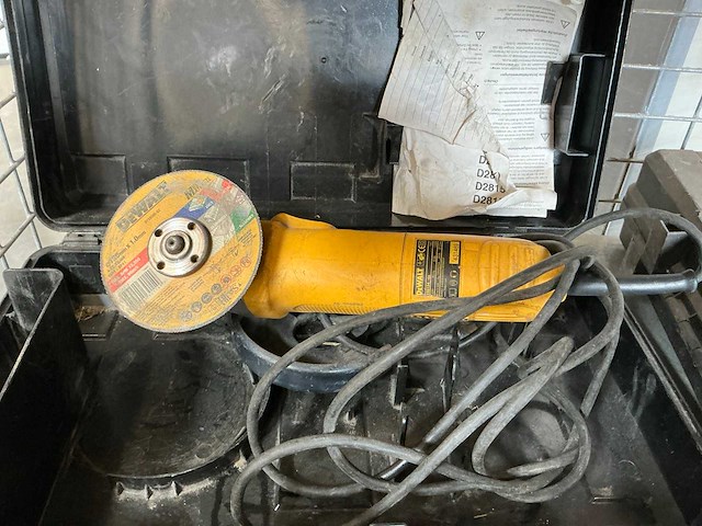 Dewalt elektrische gereedschappen (2x) - afbeelding 3 van  6